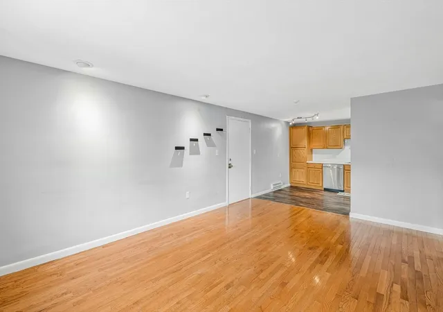 Homes for sale in Chelmsford, MA | 7 Glen Ave #11, Chelmsford, MA 01824 | MLS# 73533425