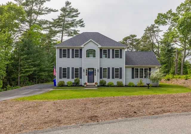 1st image of 7 Great Pines Dr, Buzzards Bay, MA 02532 | MLS# 73530105