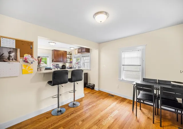 4th image of 71 Milner St, Waltham, MA 02451 | MLS# 73546289