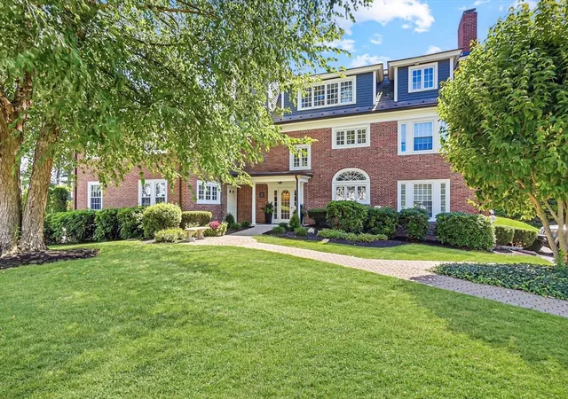 Photo 2 of Condo for sale at 221 Worcester Lane #6, Waltham, MA 02451 | MLS# 73569386 | Listing updated on 2026-09-16