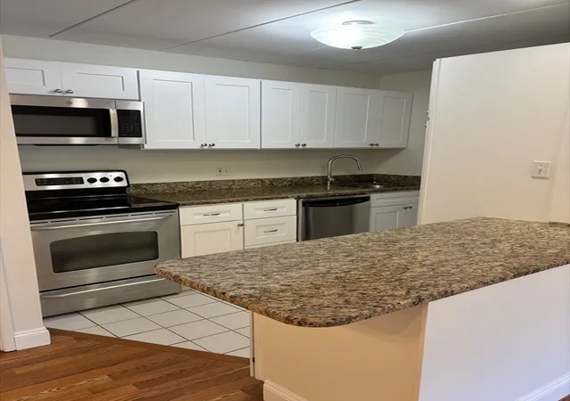 Photo 2 of Condo for sale at 298 Commercial St #22, Braintree, MA 02184 | MLS# 73554661 | Listing updated on 2026-08-14