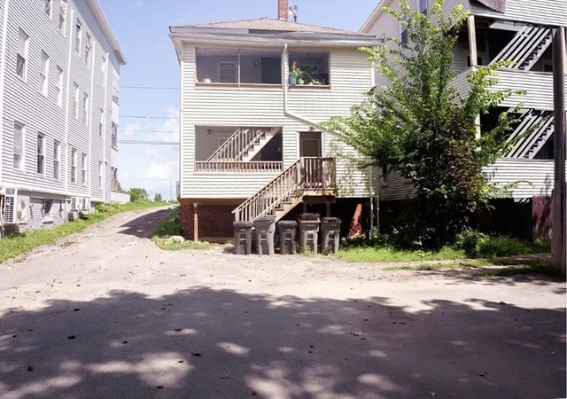 20th image of 18 Knowlton St, Gardner, MA 01440 | MLS# 73563407