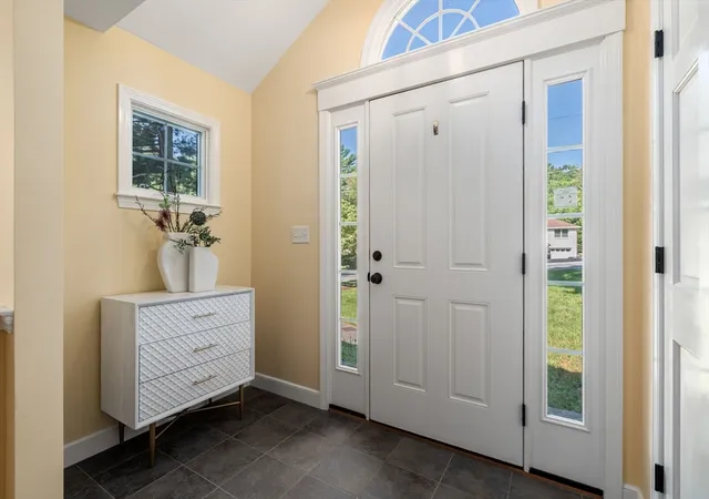 3rd image of 58 Blacksmith Dr, Medfield, MA 02052 | MLS# 73556328