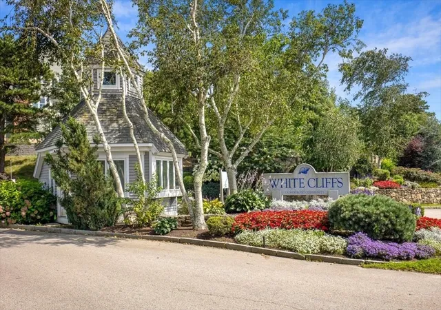 1st image of 6 Westcliff Dr #Golfview, Plymouth, MA 02360 | MLS# 73558735