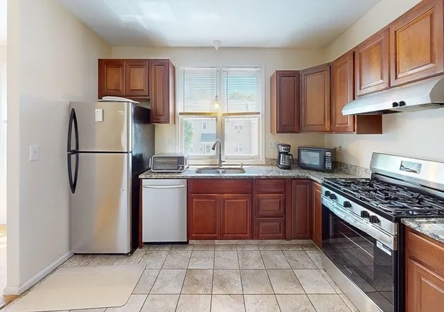Homes for sale in Holden, MA | 37 Towle Dr #37, Holden, MA 01520 | MLS# 73532721