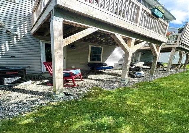 Homes for sale in Salisbury, MA | 2 Starfish Way, Salisbury, MA 01952 | Houzeo