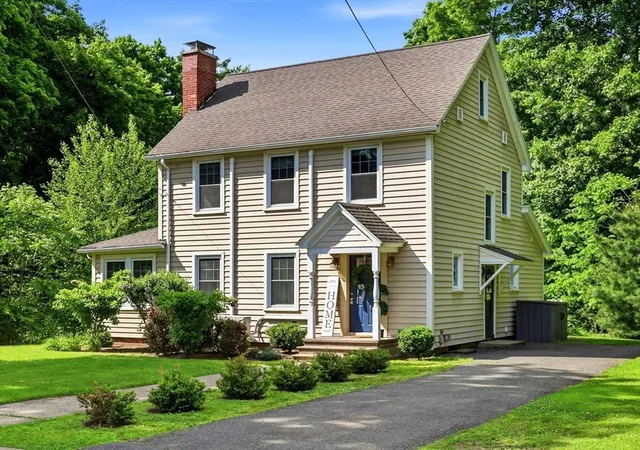 Homes for sale in Longmeadow, MA | 32 Lincoln Rd, Longmeadow, MA 01106 | MLS# 73524647