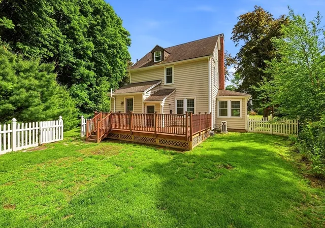 Homes for sale in Longmeadow, MA | 32 Lincoln Rd, Longmeadow, MA 01106 | MLS# 73524647