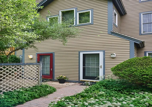 Homes for sale in Amherst, MA | 57 Amity Pl #57, Amherst, MA 01002 | MLS# 73535289