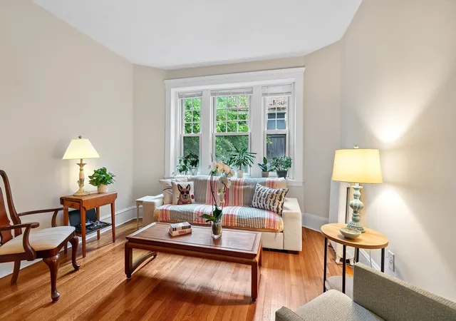 3rd image of 38 Kilsyth Road #23, Brookline, MA 02445 | MLS# 73551176