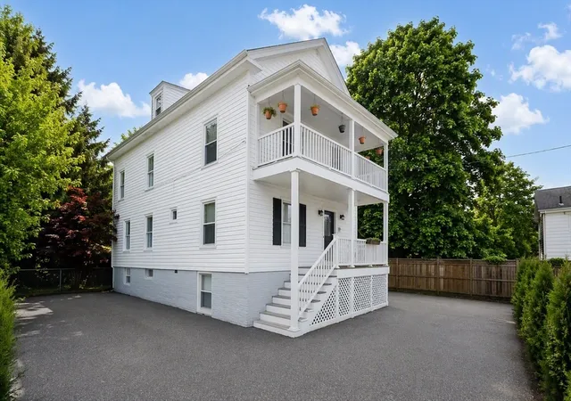 Homes for sale in Swampscott, MA | 7 Thorndike Terrace #1, Swampscott, MA 01907 | MLS# 73540815