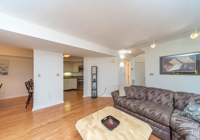 Listing Photo 5 - Condo for sale in building located at 8 Canvasback Wy, Walpole, MA 02081 - Unit #8