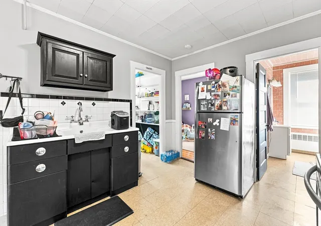 Photo 4 of House for sale at 32 Frank St, Middleboro, MA 02346 | MLS# 73569959 | Listing updated on 2026-09-16