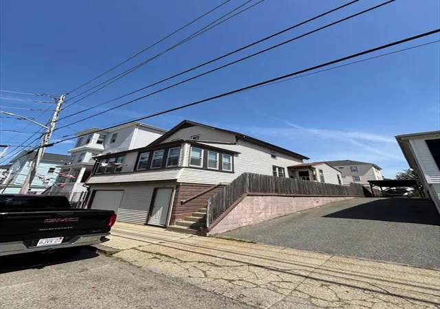 Homes for sale in Fall River, MA | 148 Hamlet St, Fall River, MA 02724 | MLS# 73538476
