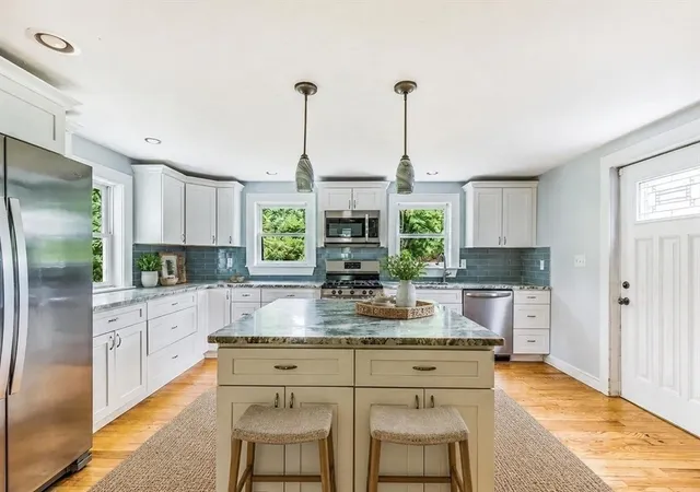 5th image of 145 Plymouth St, Carver, MA 02330 | MLS# 73554537