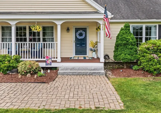 Homes for sale in Leicester, MA | 18 A Ackley Dr, Leicester, MA 01542 | MLS# 73539786