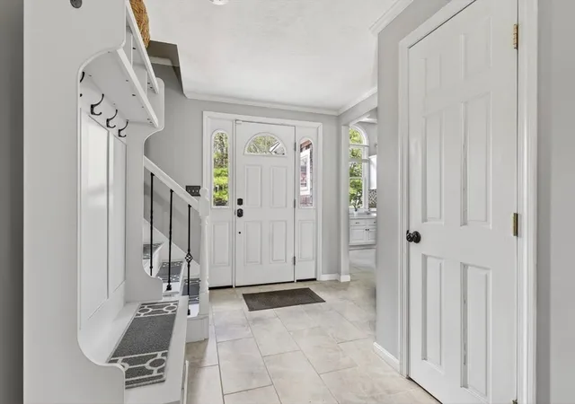 Homes for sale in Cohasset, MA | 18 Cedarledge Vlg #18, Cohasset, MA 02025 | MLS# 73518585