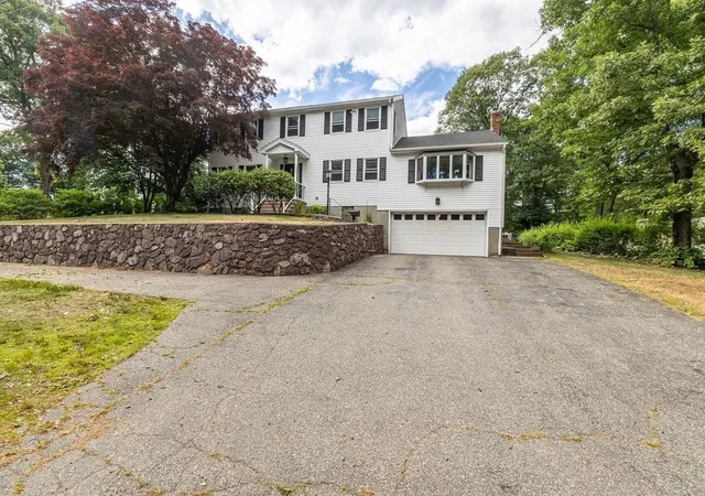 Homes for sale in Reading, MA | 148 South St, Reading, MA 01867 | MLS# 73537432