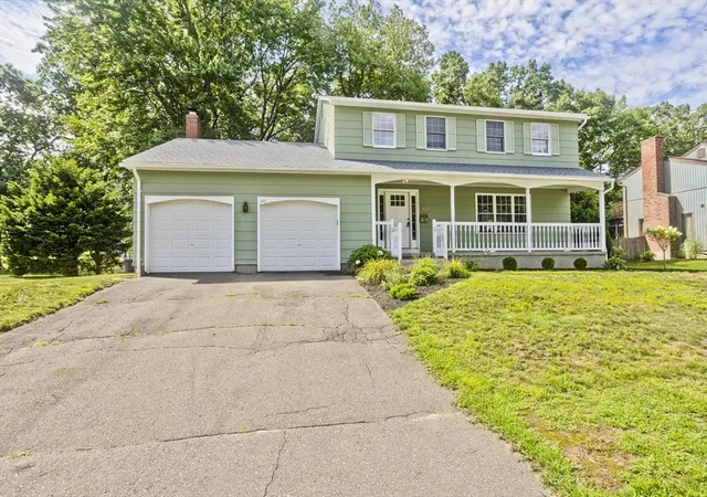 1st image of 127 Szetela Dr, Chicopee, MA 01013 | MLS# 73558030