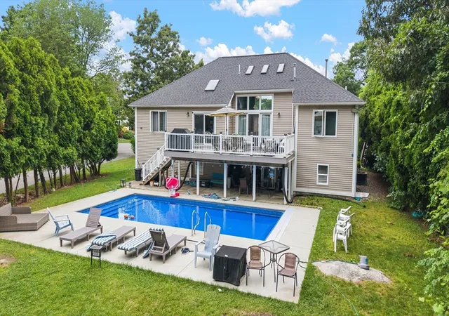 29th image of 19 Forestview Dr, Fairhaven, MA 02719 | MLS# 73543829