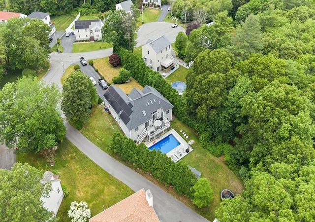 5th image of 19 Forestview Dr, Fairhaven, MA 02719 | MLS# 73543829
