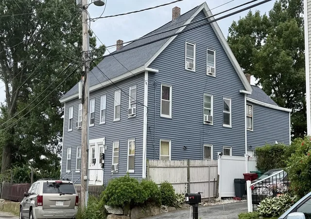 3rd image of 101 Congress St, Lowell, MA 01852 | MLS# 73555176