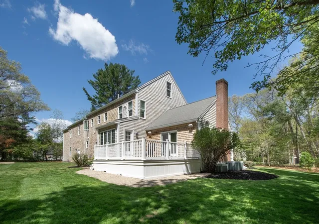 Homes for sale in Scituate, MA | 185 Booth Hill Rd, Scituate, MA 02066 | MLS# 73538664