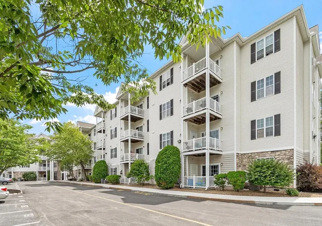 3rd image of 21 Hampshire Road #408, Methuen, MA 01844 | MLS# 73550508