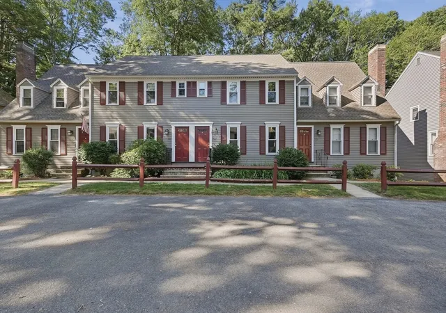 Homes for sale in Chelmsford, MA | 327 Wellman Avenue #327, Chelmsford, MA 01863 | MLS# 73538868