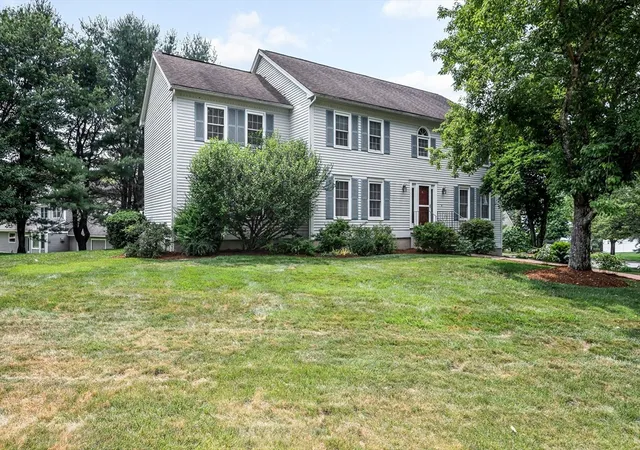 Homes for sale in Nashua, NH | 3 Indian Fern Dr, Nashua, NH 03062 | MLS# 73545651
