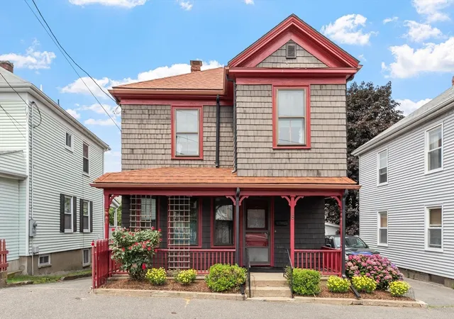 1st image of 8 Chase Street, Beverly, MA 01915 | MLS# 73553765