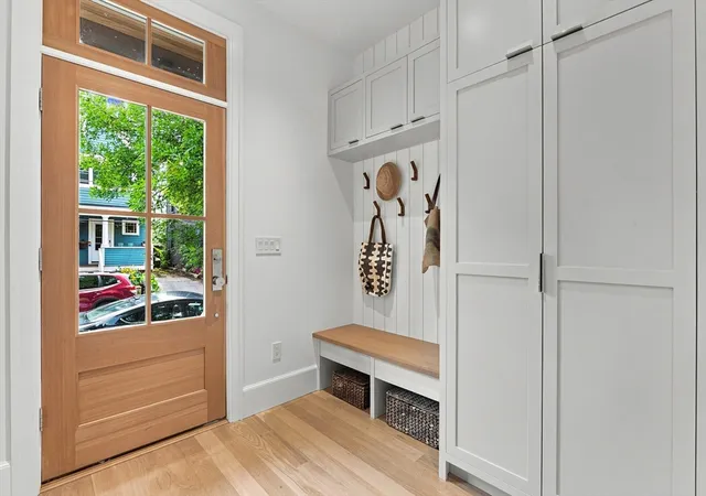 2nd image of 13 Hubbard Avenue #13, Cambridge, MA 02140 | MLS# 73562821