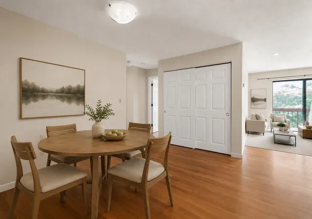 5th image of 655 Saw Mill Brook Prkwy #20, Newton Center, MA 02459 | MLS# 73545745