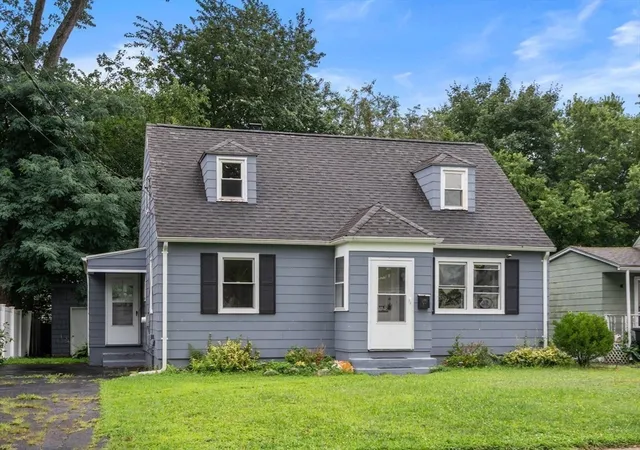 4th image of 65 Burnside Ter, Springfield, MA 01118 | MLS# 73559849