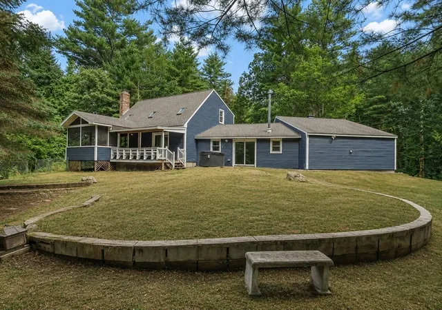 4th image of 29 Tyler Rd, Townsend, MA 01469 | MLS# 73548658