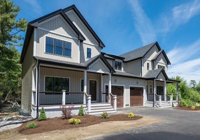 3rd image of 86 High St, Athol, MA 01950