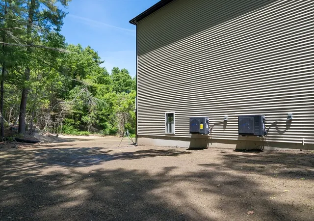 5th image of 86 High St, Athol, MA 01950