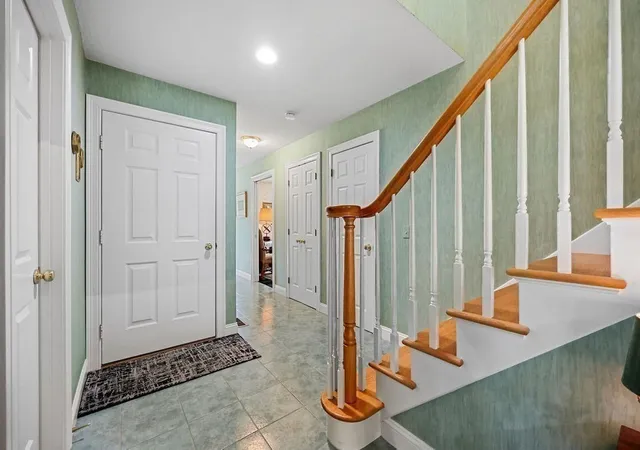 Homes for sale in East Longmeadow, MA | 300 Pinehurst Dr #300, East Longmeadow, MA 01028 | MLS# 73492386