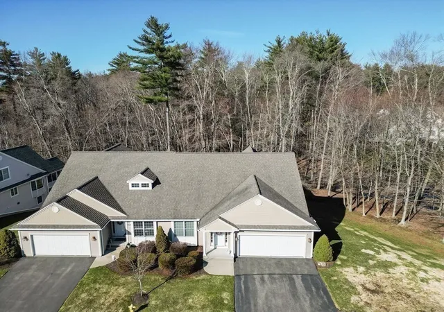 Homes for sale in East Longmeadow, MA | 300 Pinehurst Dr #300, East Longmeadow, MA 01028 | MLS# 73492386