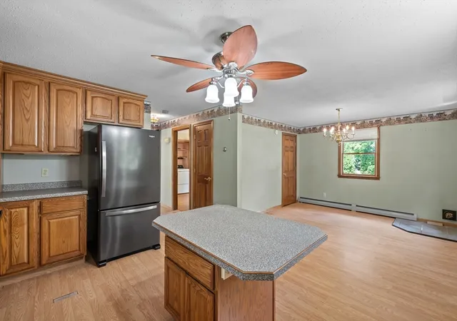 2nd image of 22 Smithville Rd, Spencer, MA 01562 | MLS# 73562697