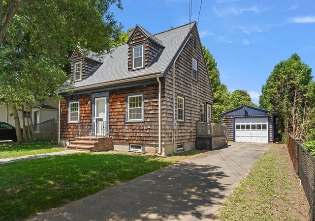 Homes for sale in Beverly, MA | 10 Pearl Street Ext, Beverly, MA 01915 | MLS# 73538211