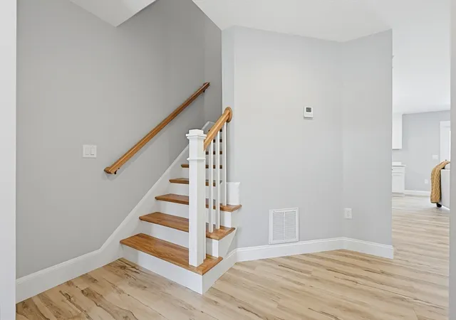 5th image of 321 Winthrop St, Taunton, MA 02780