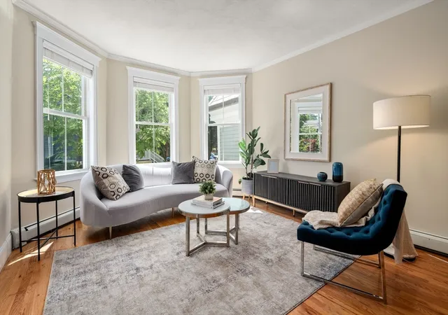 3rd image of 509 Franklin Street #1, Cambridge, MA 02139 | MLS# 73553433