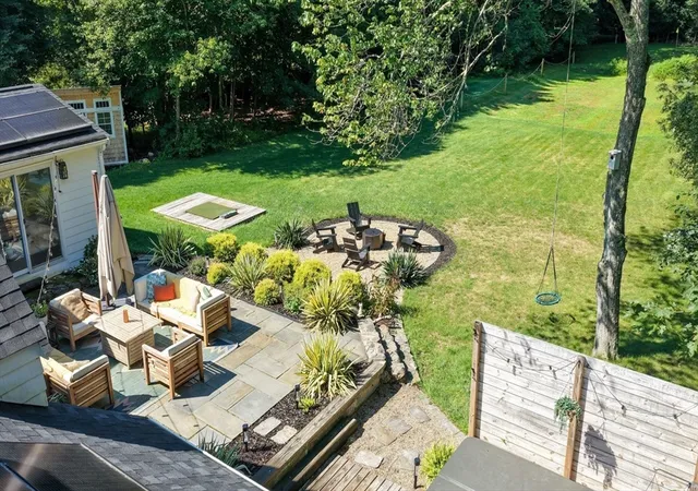 4th image of 13 Forrest Rd, Topsfield, MA 01983 | MLS# 73558588