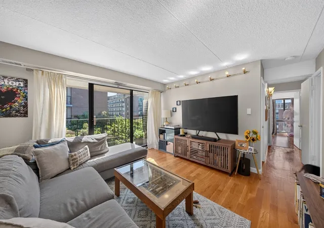 2nd image of 55 Sewall Ave, Brookline, MA 02446
