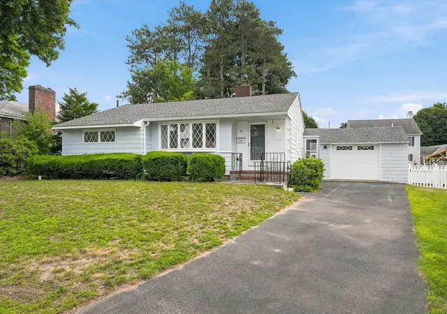 Homes for sale in Lynn, MA | 12 York Terrace, Lynn, MA 01904 | MLS# 73545842