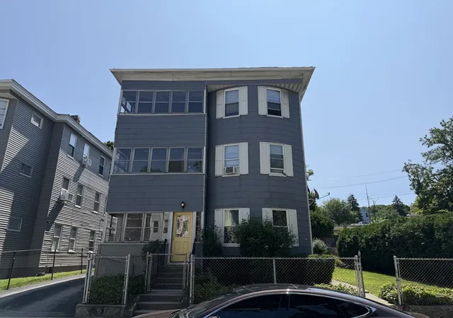 Photo 1 of Sale Pending at 76 Paine St, Worcester, MA 01605 | MLS# 73554242 | Listing updated on 2026-09-04