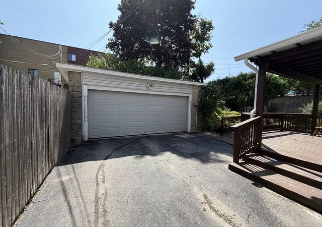 Photo 3 of Sale Pending at 76 Paine St, Worcester, MA 01605 | MLS# 73554242 | Listing updated on 2026-09-04