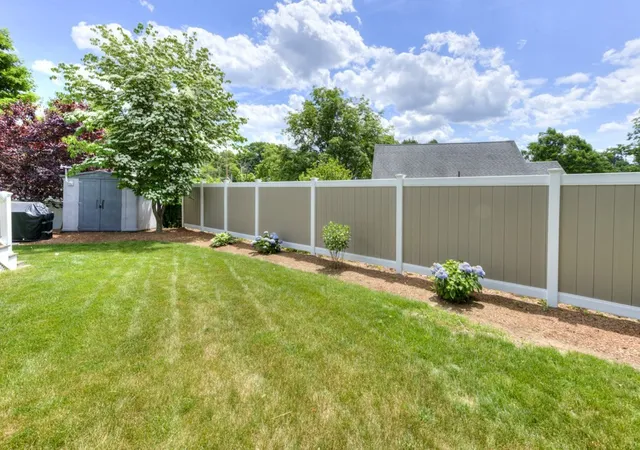 38th image of 10 Ridgewood Rd, Worcester, MA 01606 | MLS# 73538061