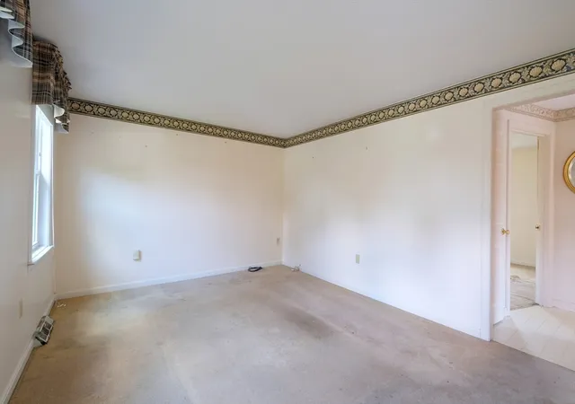 4th image of 7 Holly St, Halifax, MA 02338 | MLS# 73539845